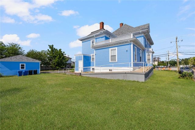 1536 Cranston Street 1, Cranston, RI 02920