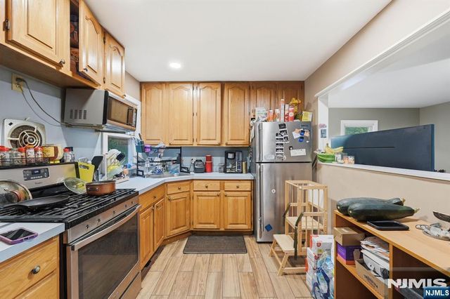 101 Morse Lakes Road, Bloomingdale, NJ 07403