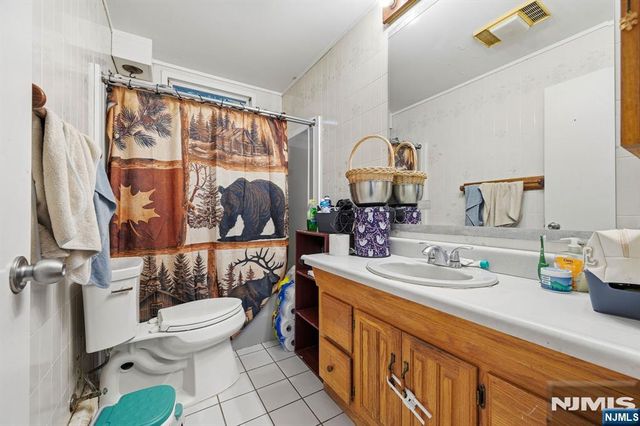 101 Morse Lakes Road, Bloomingdale, NJ 07403