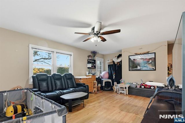 101 Morse Lakes Road, Bloomingdale, NJ 07403