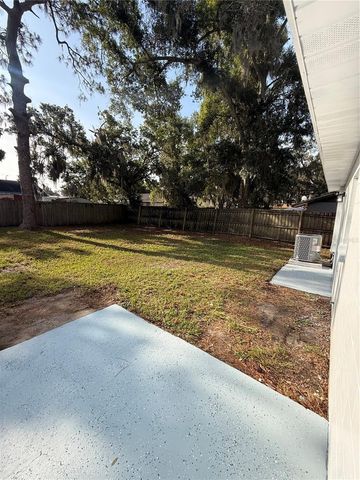 611 LIMBER LANE, Lakeland, FL 33810