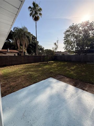 611 LIMBER LANE, Lakeland, FL 33810