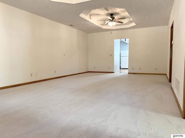 105 E York Avenue, Dewitt, NE 68341