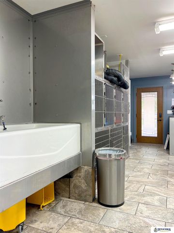 105 E York Avenue, Dewitt, NE 68341