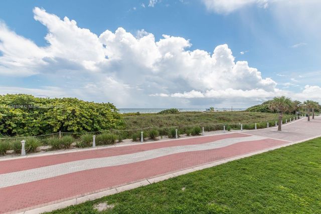 5825 Collins Ave 2E, Miami Beach, FL 33140