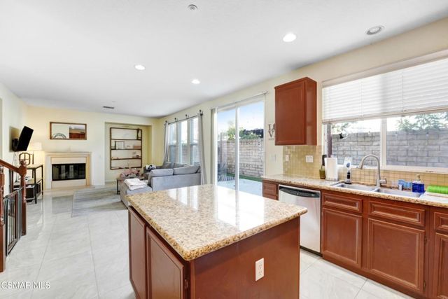 13223 Norfolk Court, Moorpark, CA 93021