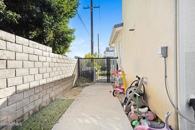 13223 Norfolk Court, Moorpark, CA 93021