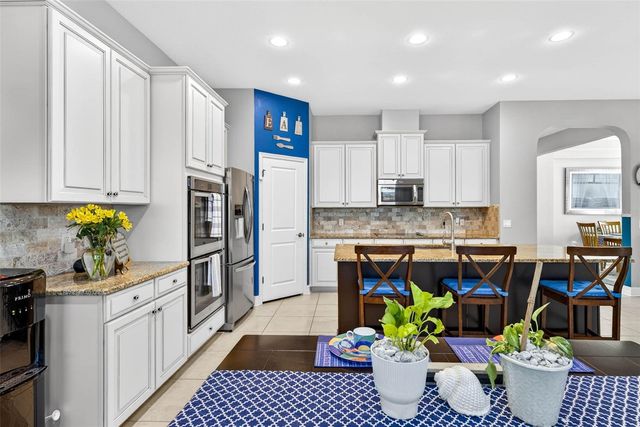 7035 PEREGRINA LOOP, Wesley Chapel, FL 33545