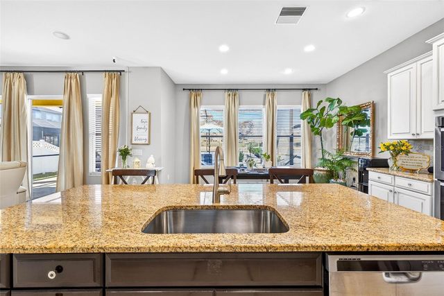 7035 PEREGRINA LOOP, Wesley Chapel, FL 33545