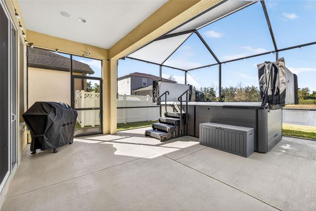 7035 PEREGRINA LOOP, Wesley Chapel, FL 33545