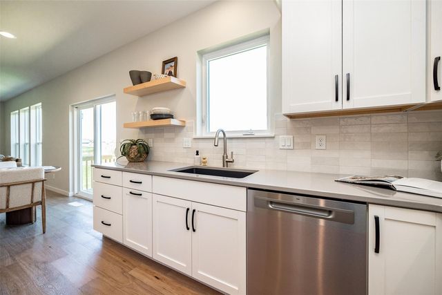 233 McCarran Avenue NE, Cedar Rapids, IA 52402