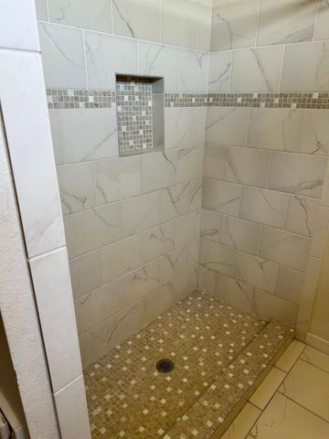 1441 Gatlin Creek RD, Dripping Springs, TX 78620