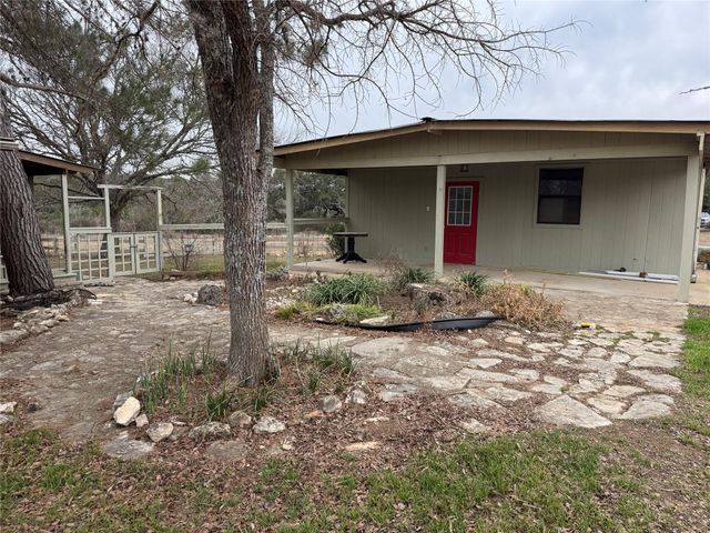 1441 Gatlin Creek RD, Dripping Springs, TX 78620