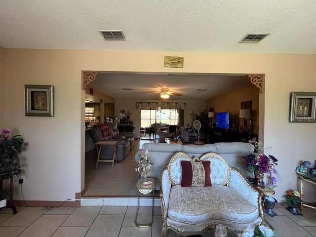 16920 SW 39TH CIRCLE, Ocala, FL 34473