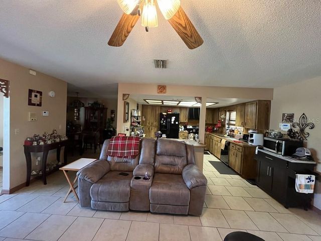 16920 SW 39TH CIRCLE, Ocala, FL 34473