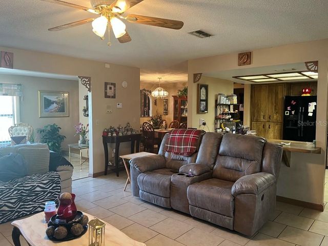16920 SW 39TH CIRCLE, Ocala, FL 34473
