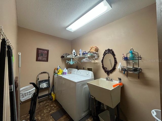16920 SW 39TH CIRCLE, Ocala, FL 34473