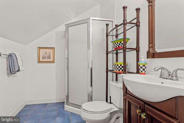 406 BRIGHTON CIR, Devon, PA 19333