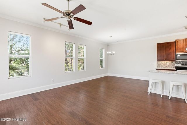 709 N 4th Street Ste 205, Wilmington, NC 28401