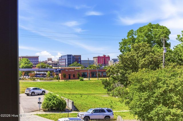 709 N 4th Street Ste 205, Wilmington, NC 28401