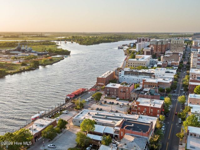 709 N 4th Street Ste 205, Wilmington, NC 28401