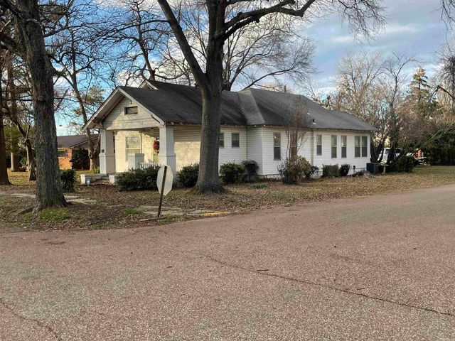 182 2nd Avenue, Holly Grove, AR 72069