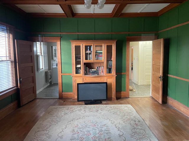 182 2nd Avenue, Holly Grove, AR 72069