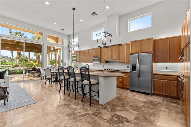 79910 Mission Drive E, La Quinta, CA 92253
