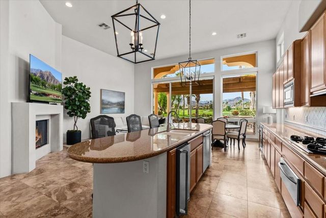 79910 Mission Drive E, La Quinta, CA 92253