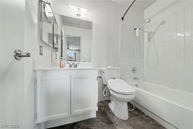 1340 Pinto Rock Lane 201, Las Vegas, NV 89128