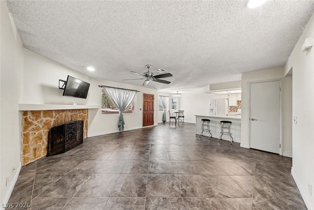 1340 Pinto Rock Lane 201, Las Vegas, NV 89128