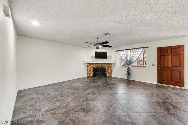 1340 Pinto Rock Lane 201, Las Vegas, NV 89128