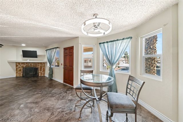 1340 Pinto Rock Lane 201, Las Vegas, NV 89128