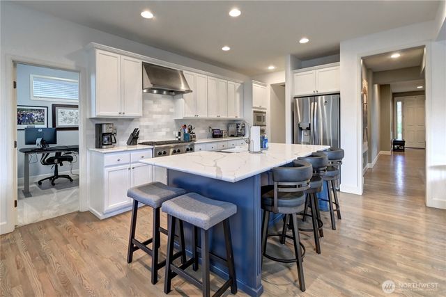 6617 Sword Fern Avenue SE, Snoqualmie, WA 98065