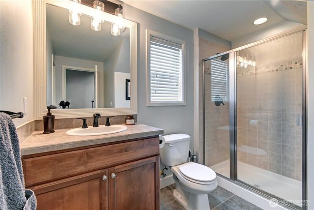 6617 Sword Fern Avenue SE, Snoqualmie, WA 98065