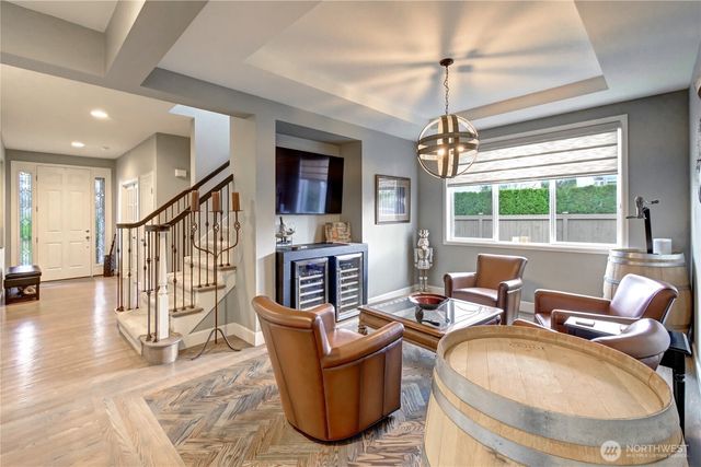 6617 Sword Fern Avenue SE, Snoqualmie, WA 98065