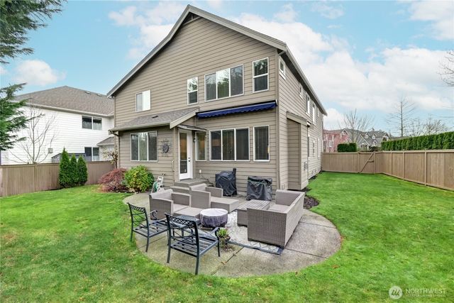 6617 Sword Fern Avenue SE, Snoqualmie, WA 98065