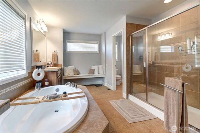 6617 Sword Fern Avenue SE, Snoqualmie, WA 98065