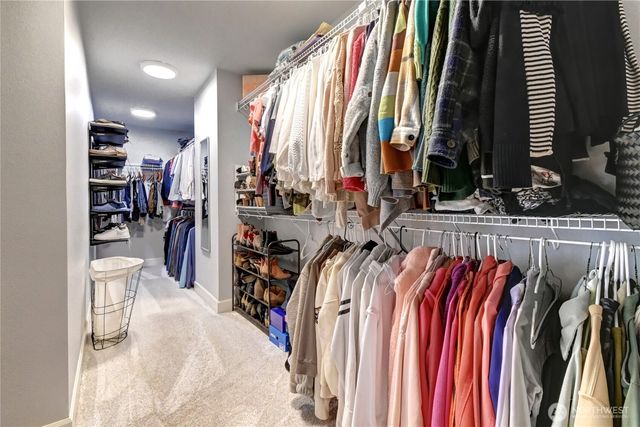 6617 Sword Fern Avenue SE, Snoqualmie, WA 98065