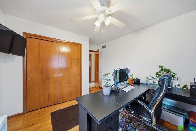 1930 N 62nd Street, Lincoln, NE 68505