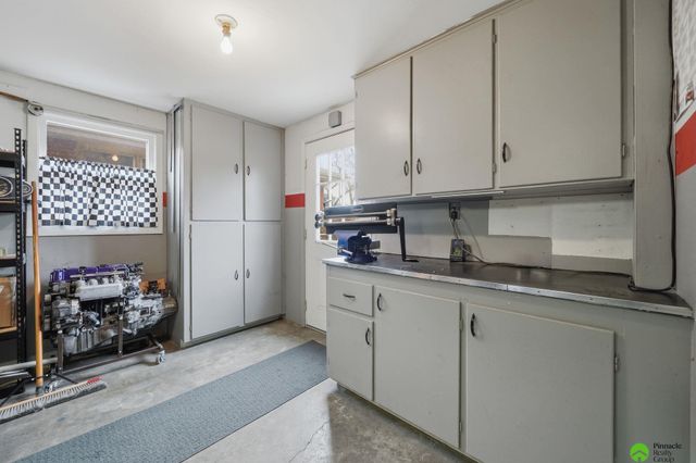 1930 N 62nd Street, Lincoln, NE 68505