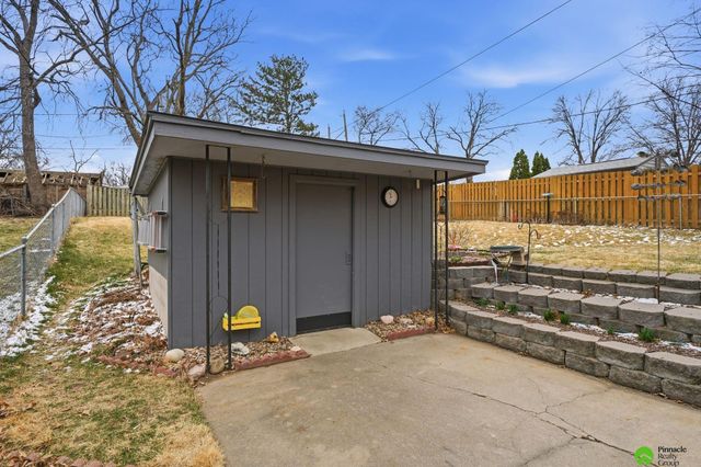 1930 N 62nd Street, Lincoln, NE 68505