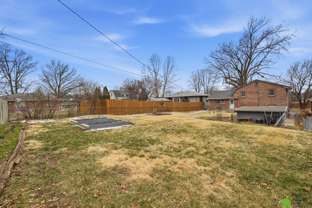 1930 N 62nd Street, Lincoln, NE 68505