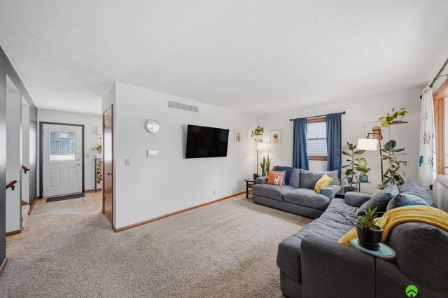 1930 N 62nd Street, Lincoln, NE 68505