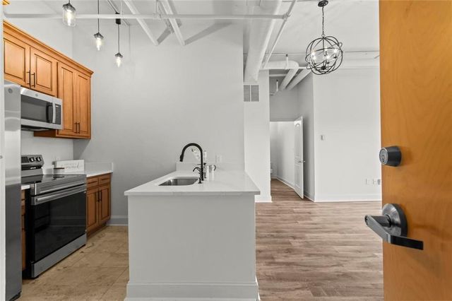 120 Ralph Mcgill NE Boulevard 703, Atlanta, GA 30308