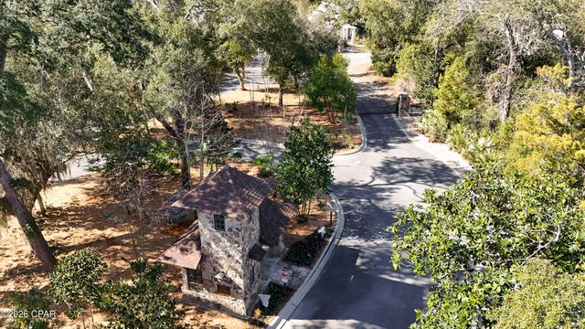 3614 Woods Lane, Panama City Beach, FL 32408