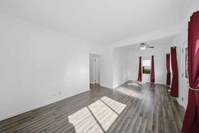 14538 Hamlin Avenue, Midlothian, IL 60445