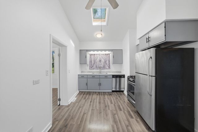 14538 Hamlin Avenue, Midlothian, IL 60445