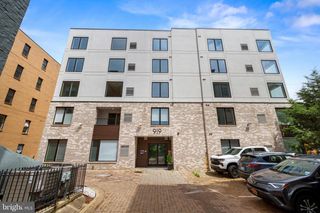 919 12TH ST NE #A305, Washington, DC 20002