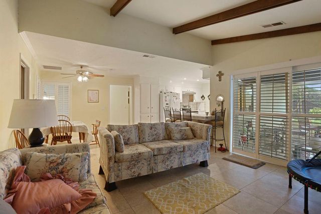 2424 Meadow Lake, Stockton, CA 95207